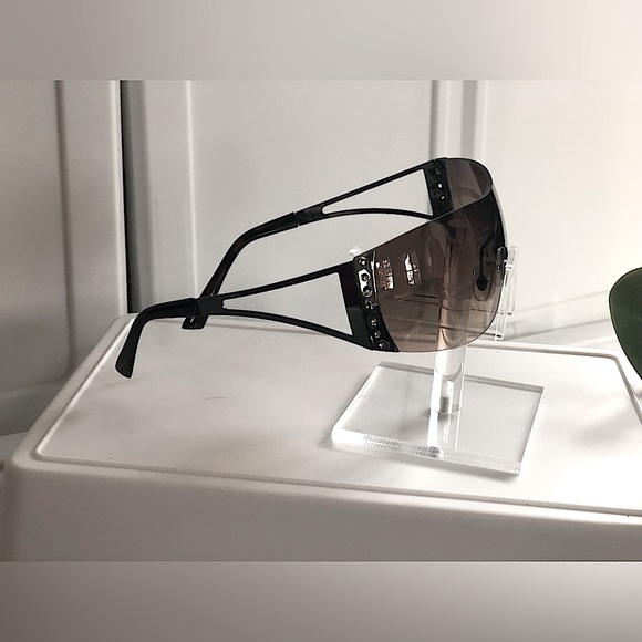 Brand New- Boho -Brown - Wrap Around Sunglasses - Picture 5 of 5